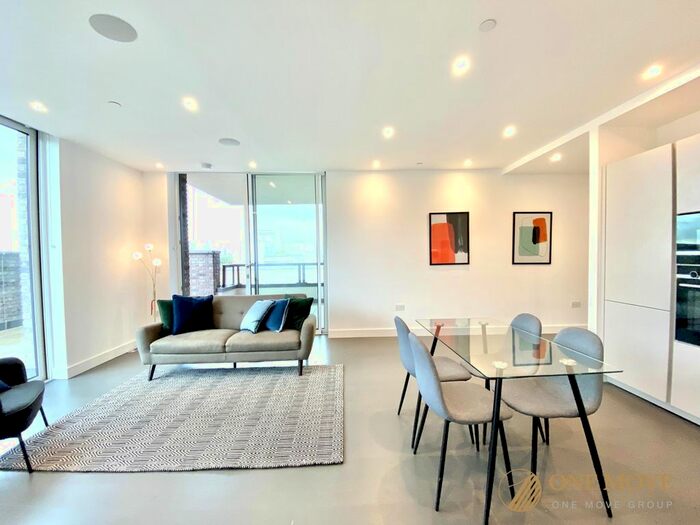 2 Bedroom Flat To Rent In New Tannery Way, London, England, London, England, SE1