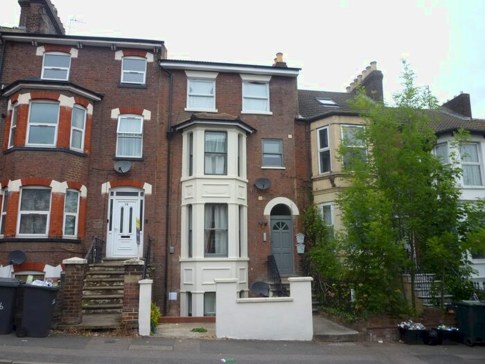 1 Bedroom Flat To Rent In Rothesay Road, Luton, LU1