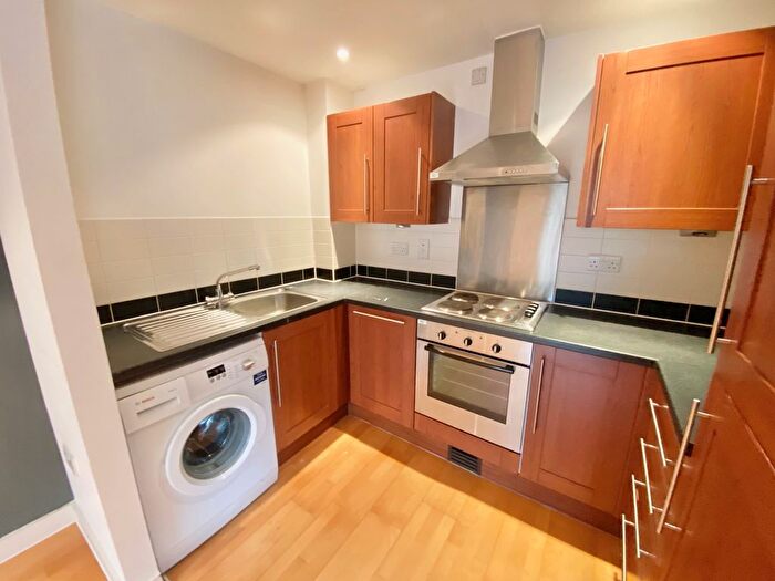 2 Bedroom Flat To Rent In The Zenith Building, Leicester, LE1