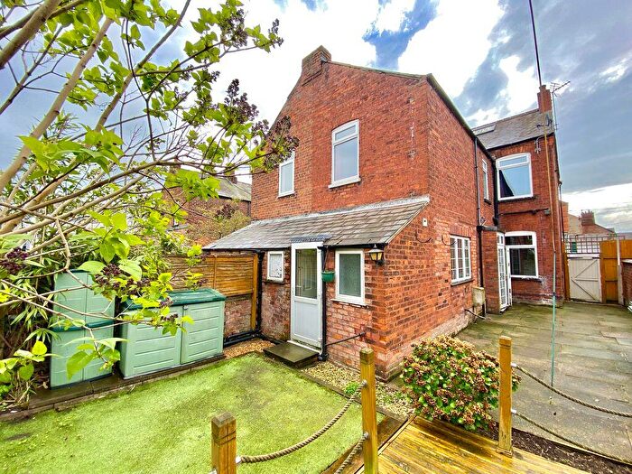 3 Bedroom Semi Detached House For Sale In Darwin Street, Northwich, CW8