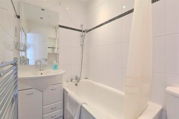 1 Bedroom Flat To Rent In Clarence Road, London, E5