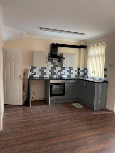 3 Bedroom Terraced House To Rent In St. Hildas Mount, Cross Green, Leeds, LS9