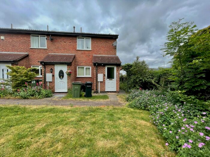 2 Bedroom End Of Terrace House To Rent In Alport Way, Wigston, Leicestershire, LE18