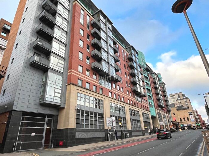 2 Bedroom Flat To Rent In , Whitworth Street West, Manchester, M1