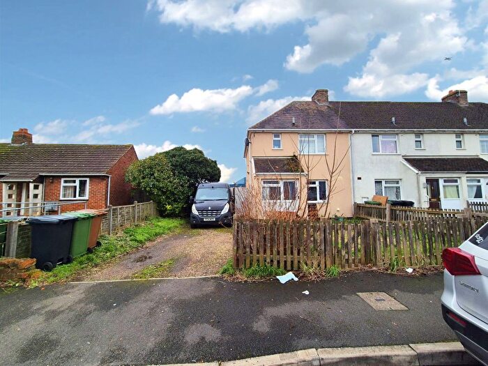 3 Bedroom Property For Sale In Fairfield Place, Evesham, Worcestershire, WR11