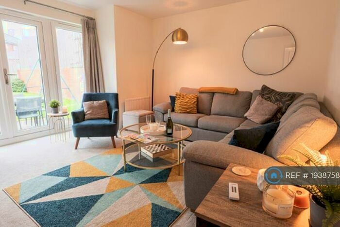 4 Bedroom Detached House To Rent In Atholl Duncan Drive, Wirral, CH49