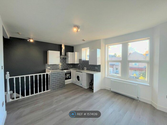 1 Bedroom Flat To Rent In Soundwell Road, Bristol, BS15