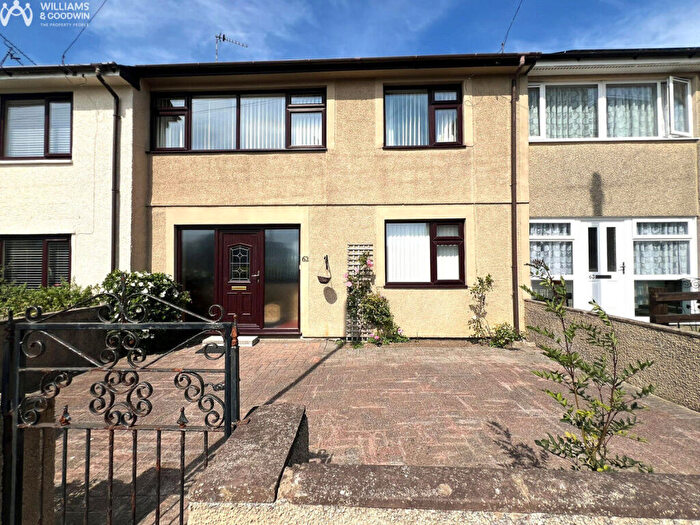 3 Bedroom Terraced House For Sale In Bro Tudur, Llangefni, Anglesey, LL77