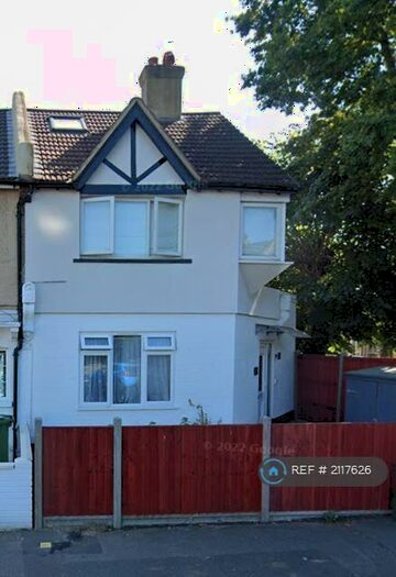 1 Bedroom Flat To Rent In Bernard Road, Wallington, SM6