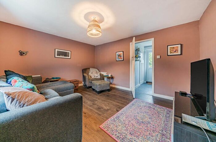 3 Bedroom Terraced House For Sale In Copse Road, Haslemere, GU27