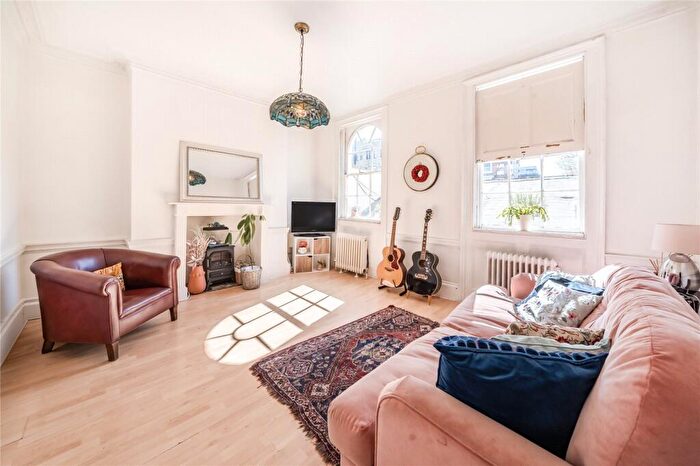 1 Bedroom Flat For Sale In Garner Street, London, E2