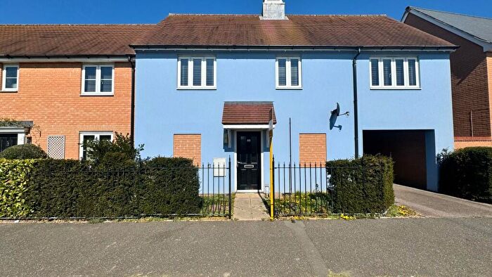 2 Bedroom Coach House To Rent In Hooper Avenue, Colchester, Essex, CO2