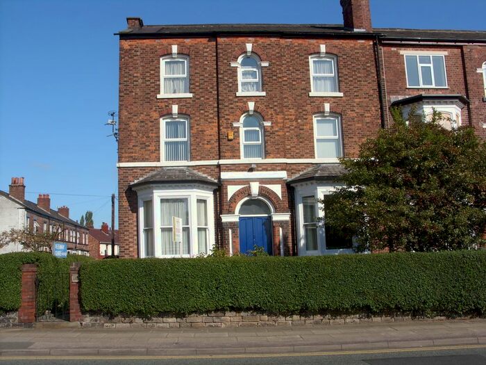 1 Bedroom Flat To Rent In Wigan Lane, Wigan, WN1