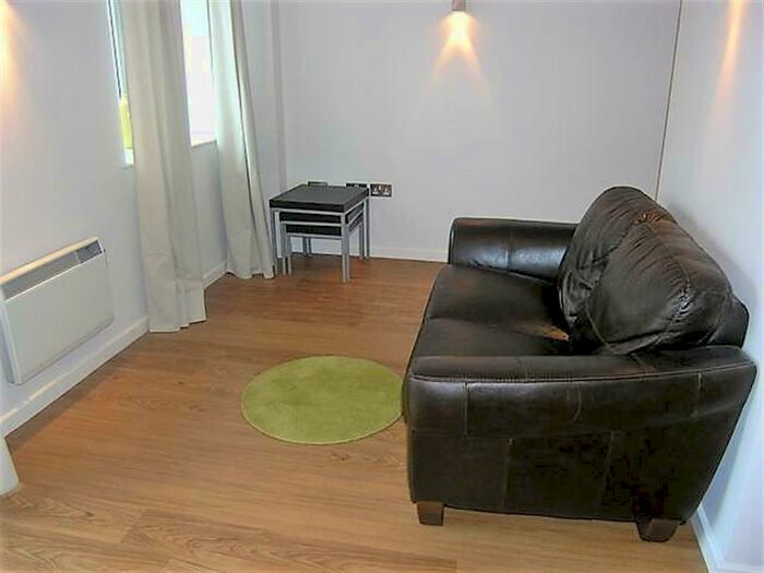 Flat To Rent In Basilica, King Charles Street, Leeds, LS1