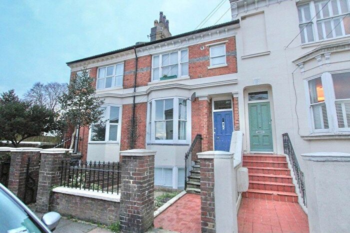1 Bedroom Apartment To Rent In Prestonville Road, Brighton, BN1