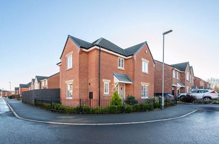 4 Bedroom Detached House For Sale In High Grove Park, Ormskirk, L40