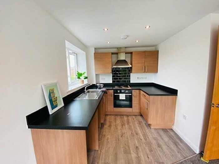 2 Bedroom Apartment To Rent In Pennine Rise, Stoneclough Mews, Oldham, OL1