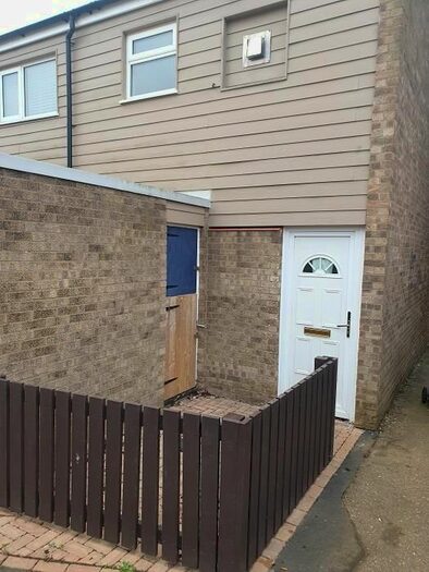 1 Bedroom Flat To Rent In Stumpacre, Bretton, Peterborough PE3