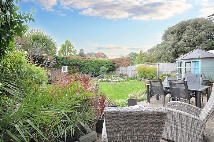 4 Bedroom Detached House For Sale In Sunningdale, Stone, ST15