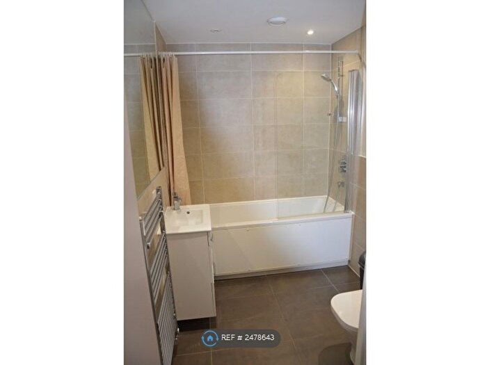 1 Bedroom Flat To Rent In Williams Way, Wembley, HA0