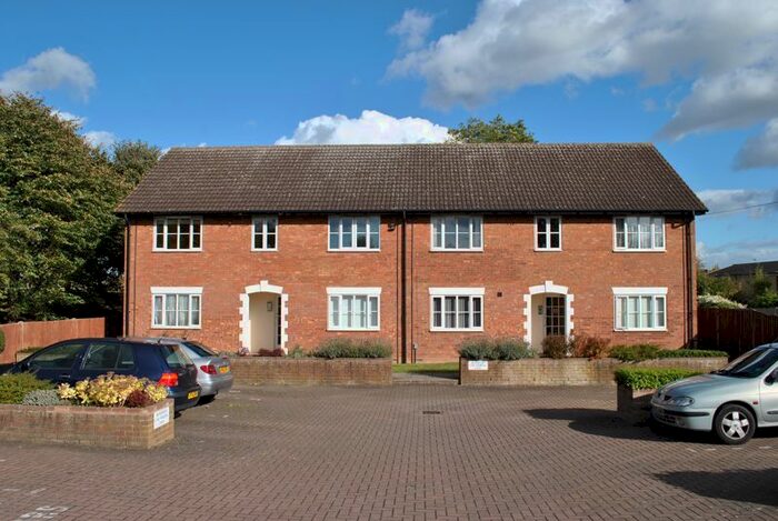 Studio To Rent In Rossetti Lodge, Burns Road, Royston, SG8