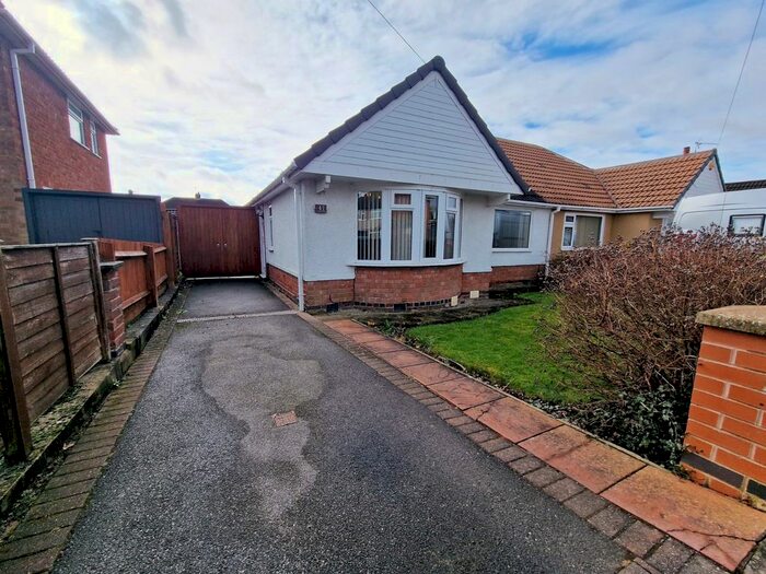 2 Bedroom Bungalow For Sale In Cleveland Road, Bulkington, Bedworth