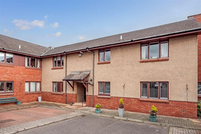 2 Bedroom Flat For Sale In Northfield Mews, Norlands, Errol, Perth, PH2