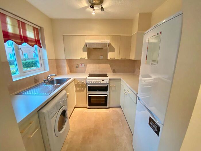 1 Bedroom Apartment To Rent In Henley-on-thames, Oxfordshire, RG9