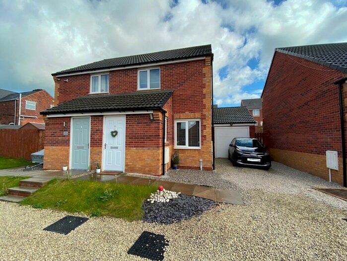 2 Bedroom Semi-Detached House To Rent In Masefield Place, Holmewood, Chesterfield, S42