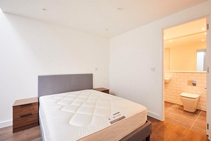2 Bedroom Apartment To Rent In Printing Press House, M4