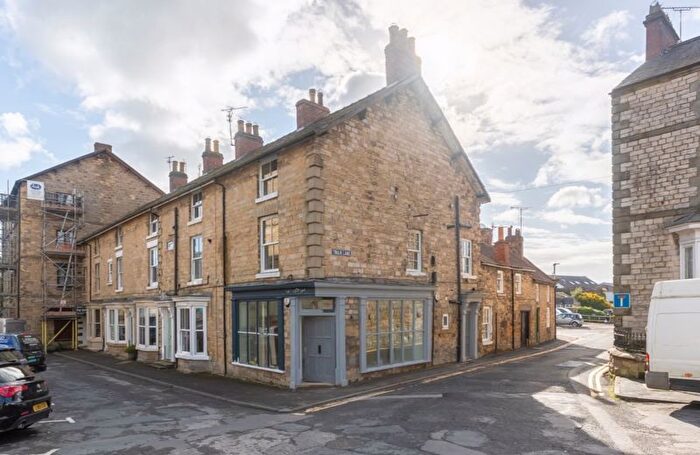 1 Bedroom Flat For Sale In Potter Hill, Pickering, YO18