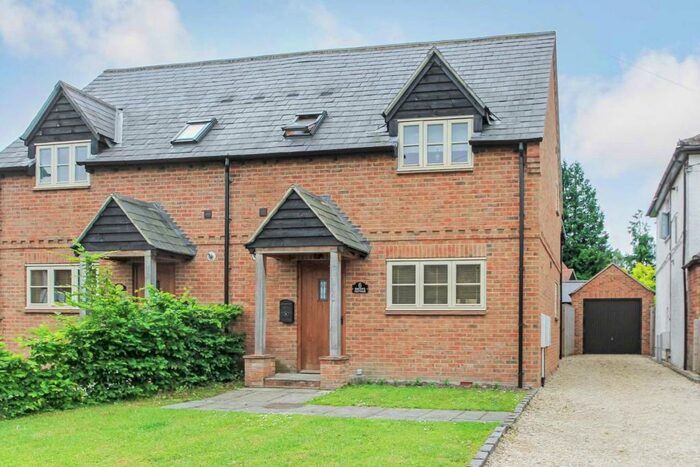 3 Bedroom Semi-Detached House To Rent In Forge Court, Aston Clinton, Buckinghamshire, HP22