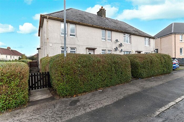 2 Bedroom Flat For Sale In Witchknowe Avenue, Kilmarnock, East Ayrshire, KA1