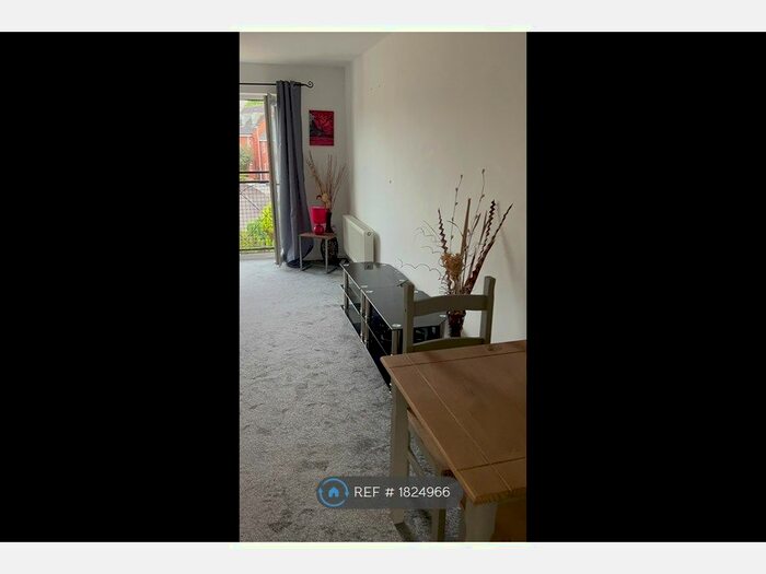 2 Bedroom Flat To Rent In Kirby Muxloe, Leicester, LE9