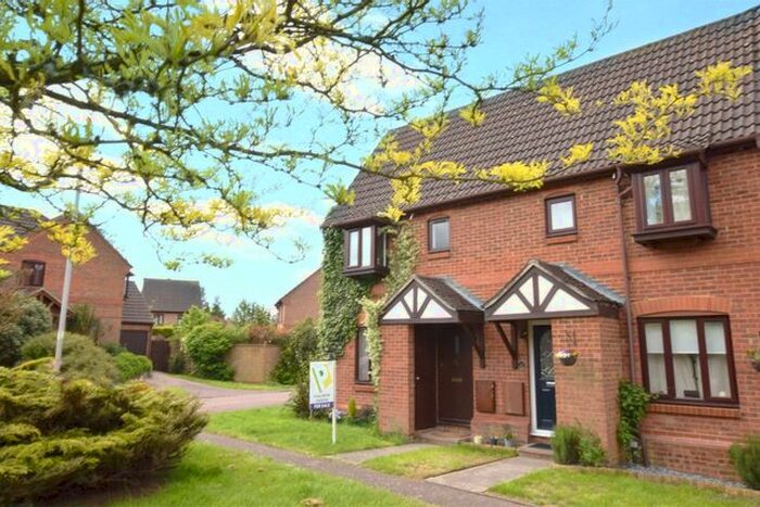 1 Bedroom Semi-Detached House To Rent In Simkins Close, Winkfield Row, Bracknell, RG42