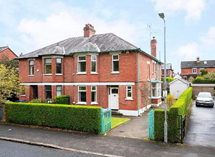 4 Bedroom Semi-Detached House For Sale In Richmond Park, Belfast, BT9