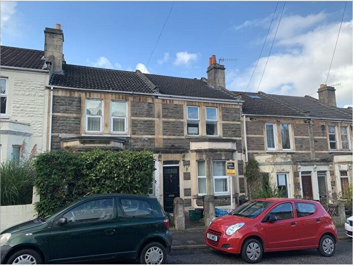 3 Bedroom House To Rent In Coronation Avenue, Bath, BA2