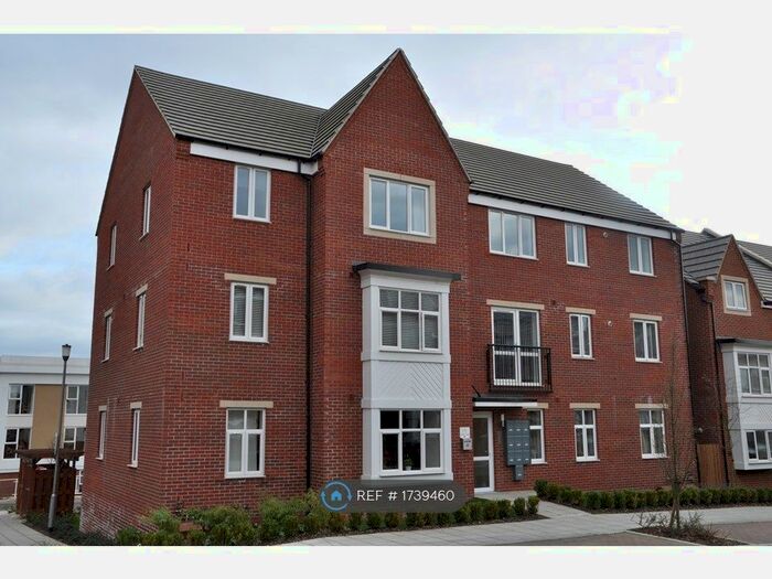 2 Bedroom Flat To Rent In Stanley Court, London, SE25