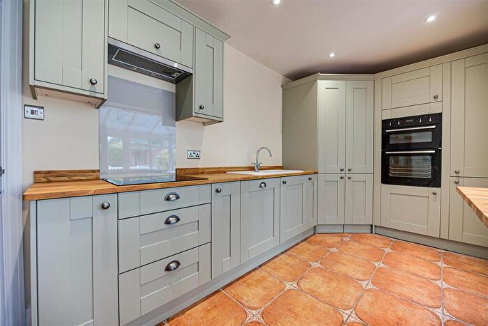 3 Bedroom Detached Bungalow For Sale In Gawsworth Road, Macclesfield, SK11