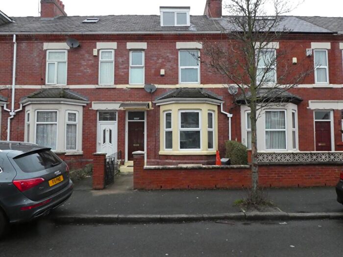 4 Bedroom Terraced House To Rent In Ayres Road, Old Trafford, Manchester., M16