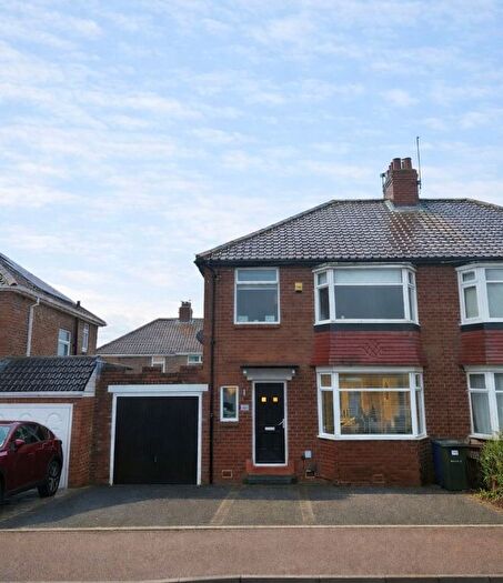 3 Bedroom Semi-Detached House For Sale In Dovedale Gardens, High Heaton, NE7