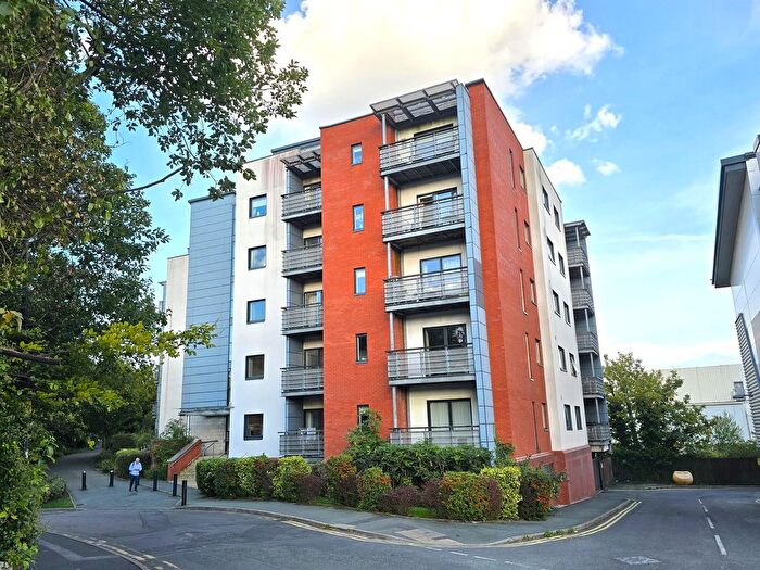 2 Bedroom Flat For Sale In Denmark Street, Altrincham, WA14