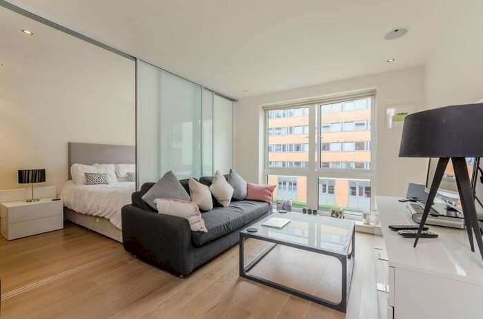 1 Bedroom Flat To Rent In Chelsea Creek, Chelsea Creek, London, SW6