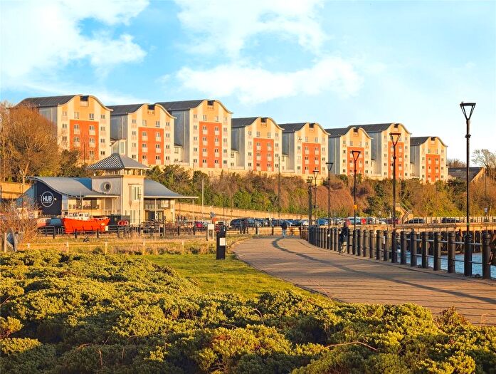 2 Bedroom Flat For Sale In Ouseburn Wharf, St. Lawrence Road, Newcastle Upon Tyne, Tyne And Wear, NE6