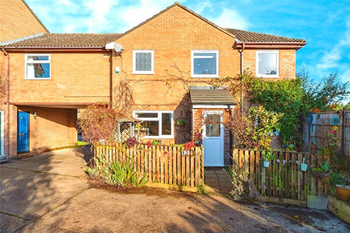 3 Bedroom Semi-Detached House For Sale In Melvin Way, Histon, Cambridgeshire, CB24