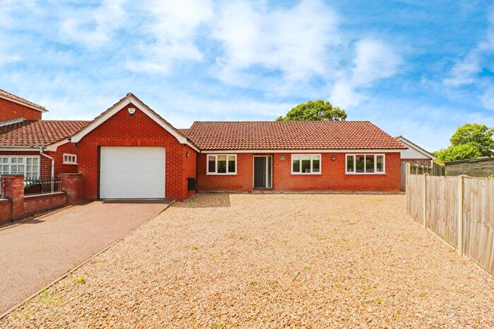 4 Bedroom Bungalow For Sale In Stocks Hill, Bawburgh, Norwich, Norfolk, NR9