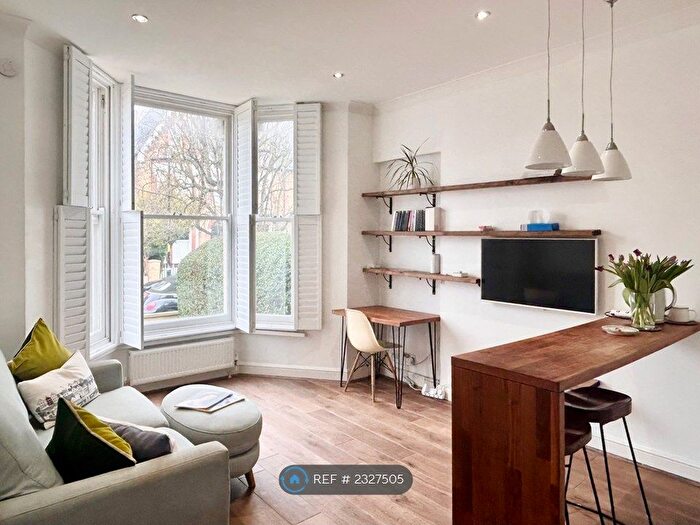 1 Bedroom Flat To Rent In Therapia Road, London, SE22