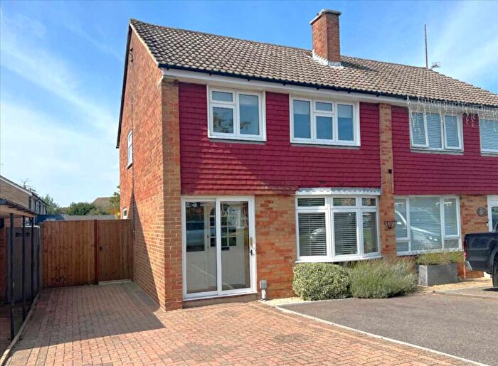 3 Bedroom Semi-Detached House For Sale In Beech Road, Horsham, RH12