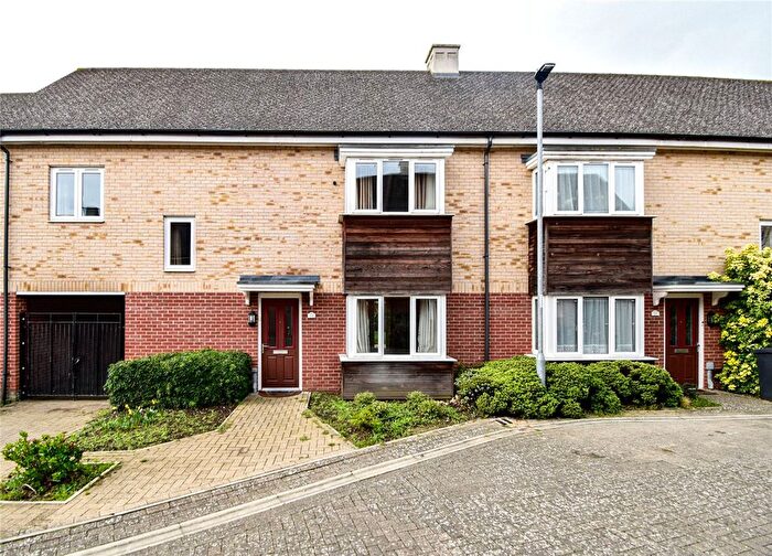 3 Bedroom Terraced House To Rent In Foxglove Way, Cambridge, CB4