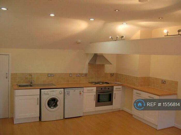 Studio To Rent In Fairfield Road, Braintree, CM7